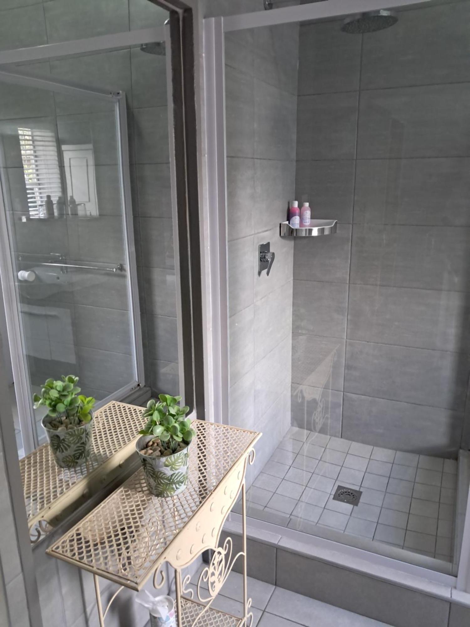 Jakkalsdraai Guest House Potchefstroom Ngoại thất bức ảnh