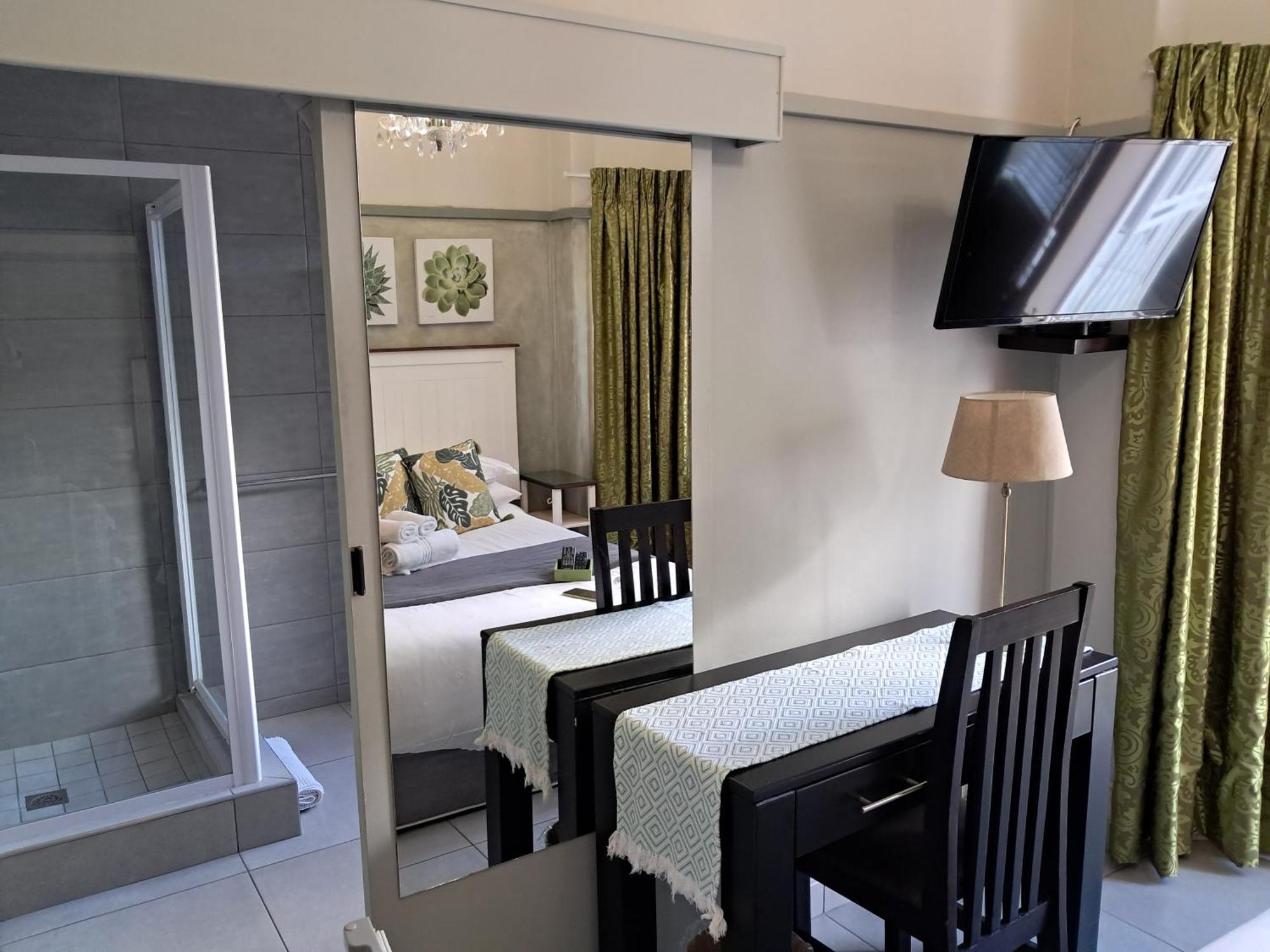 Jakkalsdraai Guest House Potchefstroom Ngoại thất bức ảnh