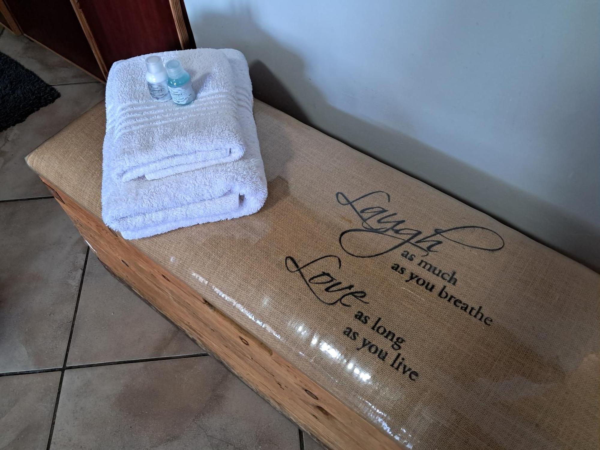 Jakkalsdraai Guest House Potchefstroom Ngoại thất bức ảnh